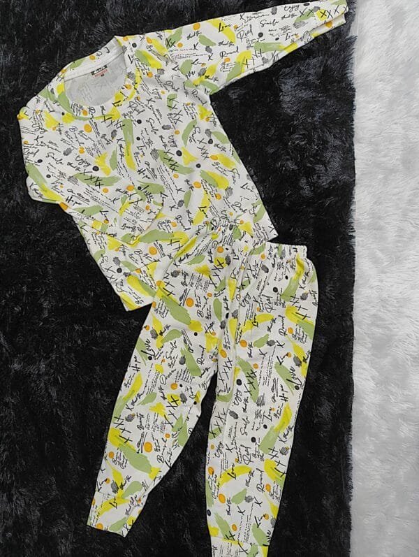 Stylish Printed Co-ord Set for Baby Boys & Girls – Soft Cotton Outfit (3 to 6 Months)